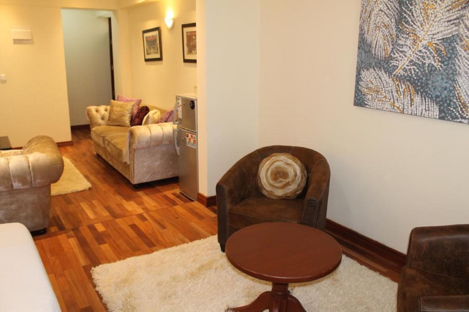 Cranes Suites