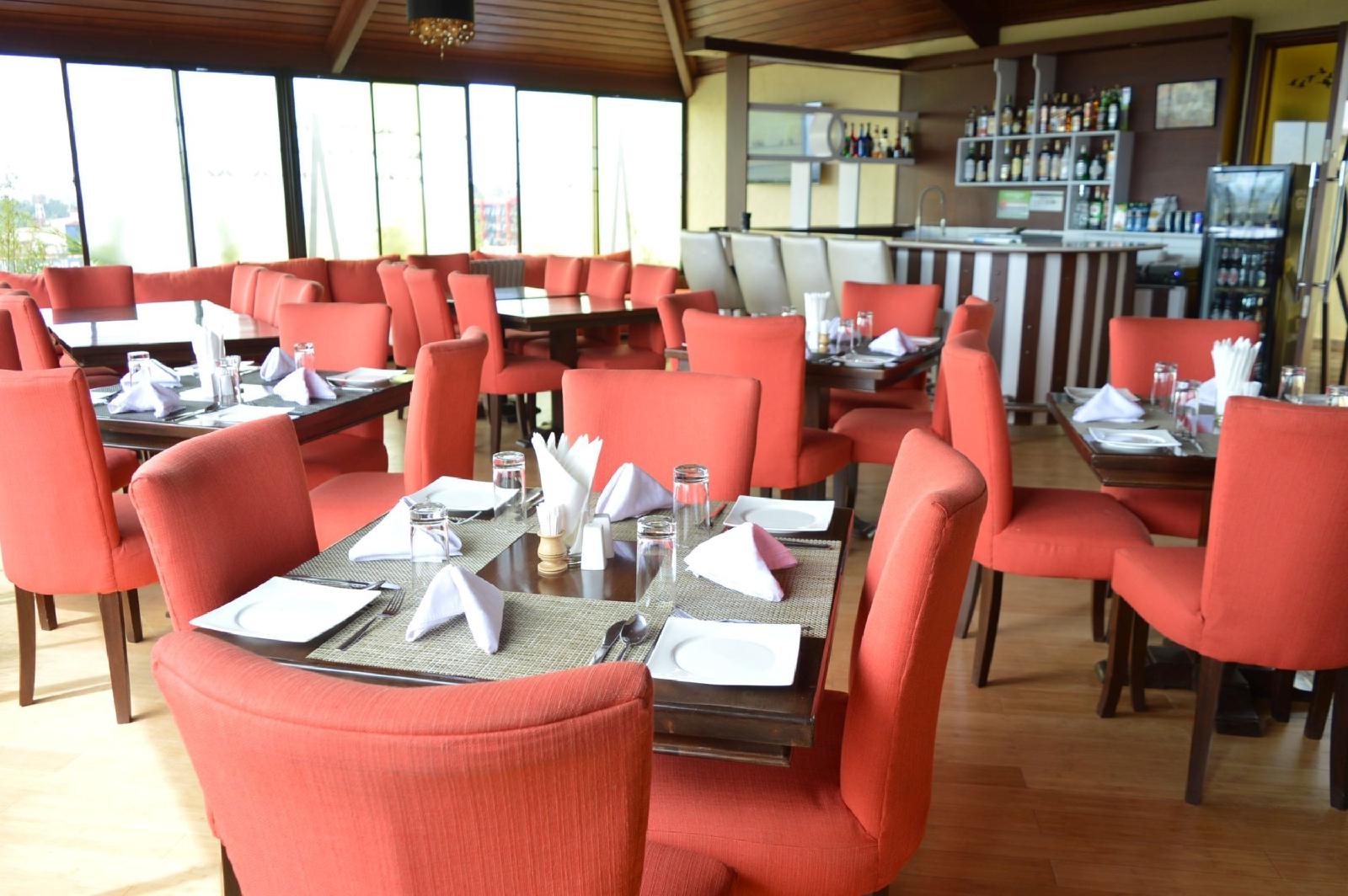 Cranes Suites