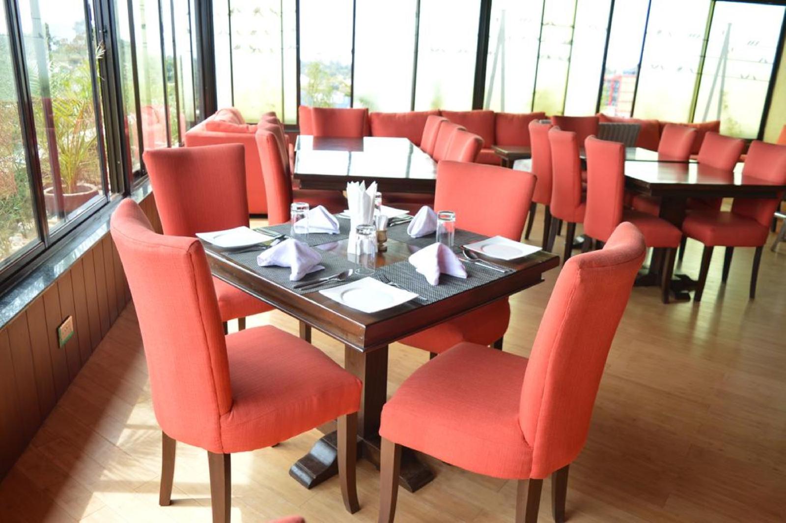 Cranes Suites