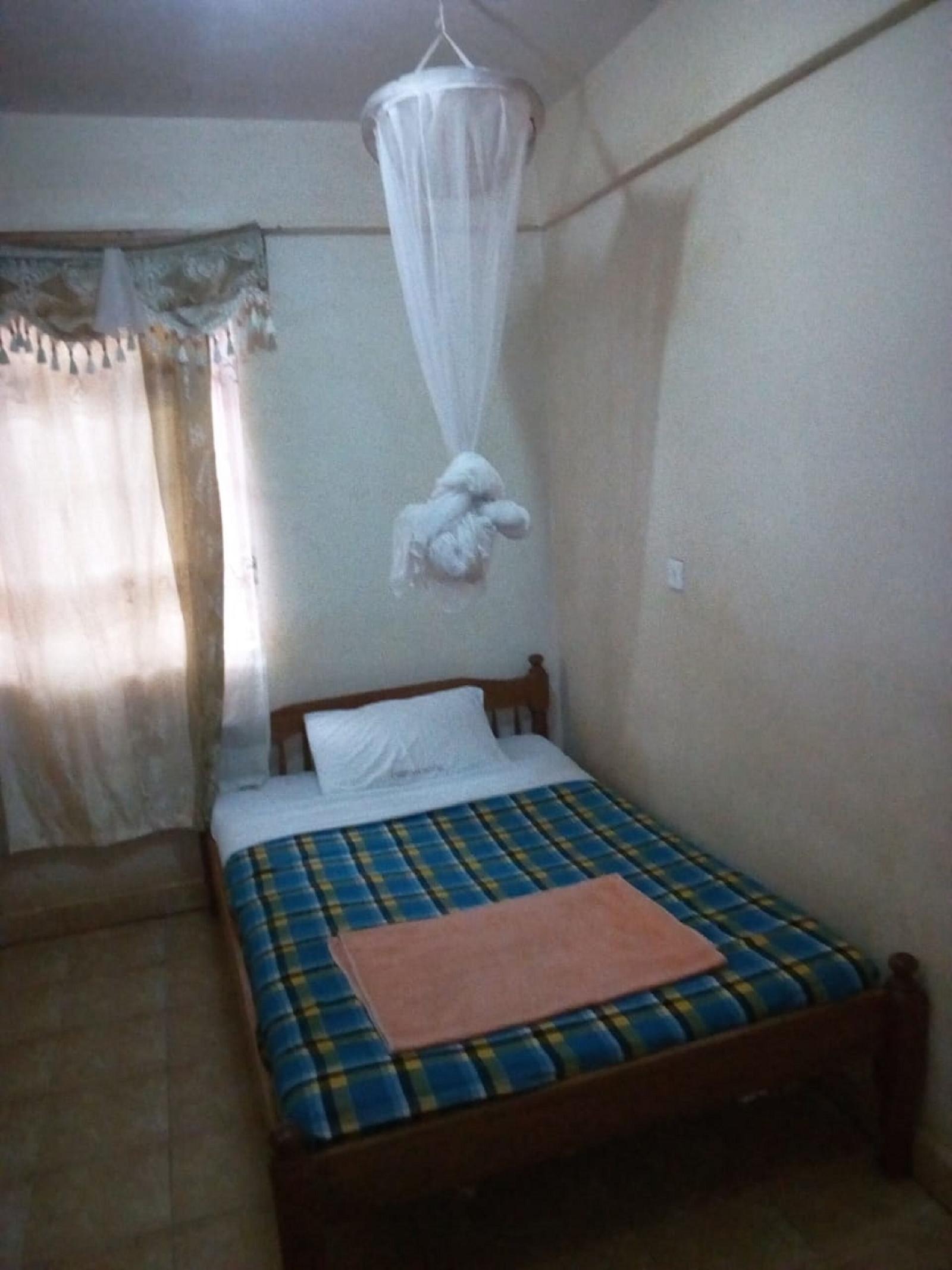 Chrisam Hotel
