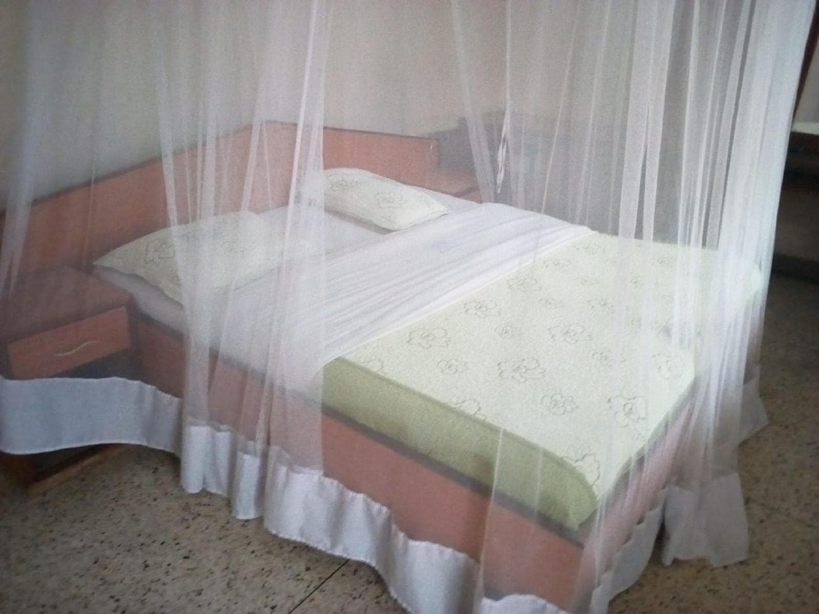 Wambuku Hotel