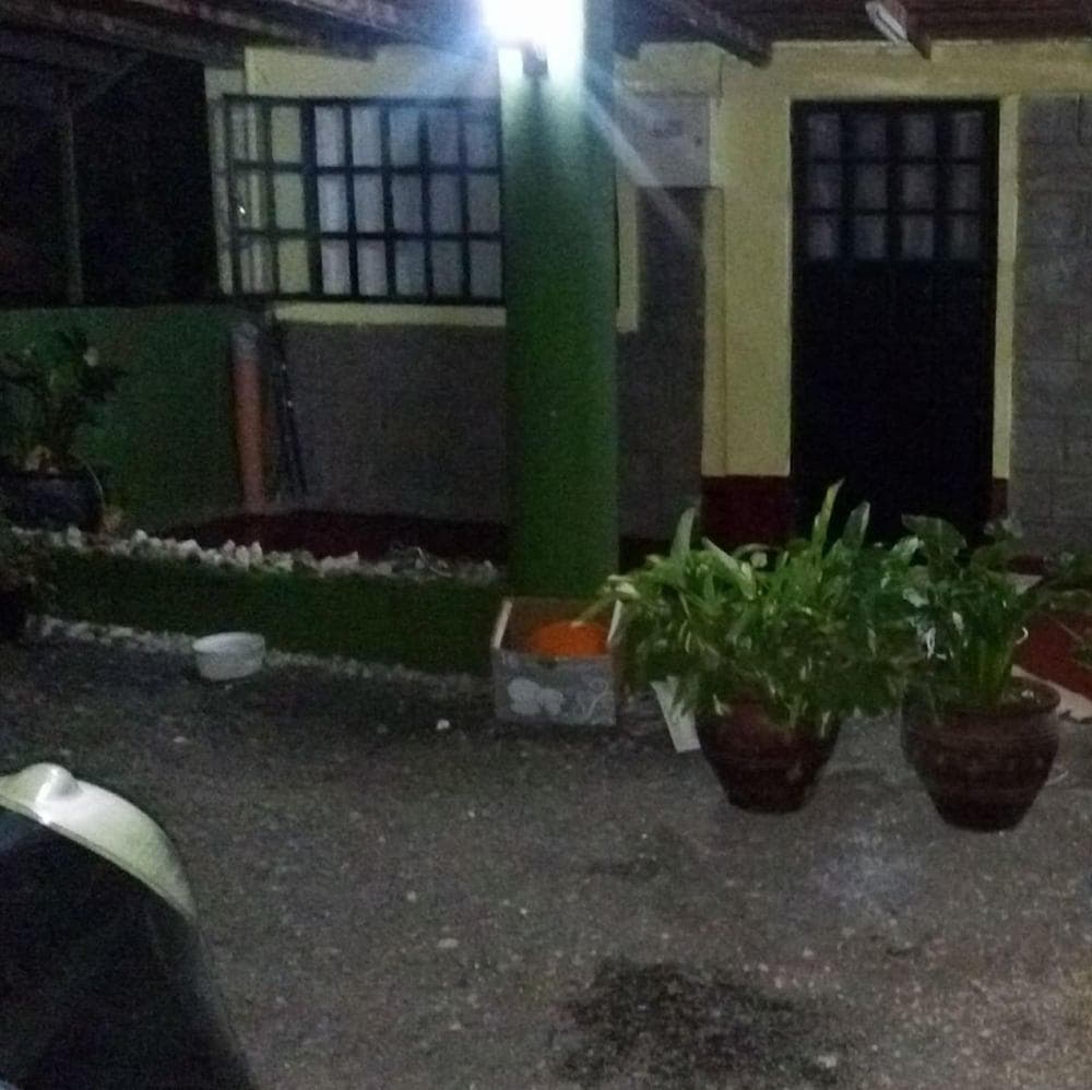 Simani Guest House
