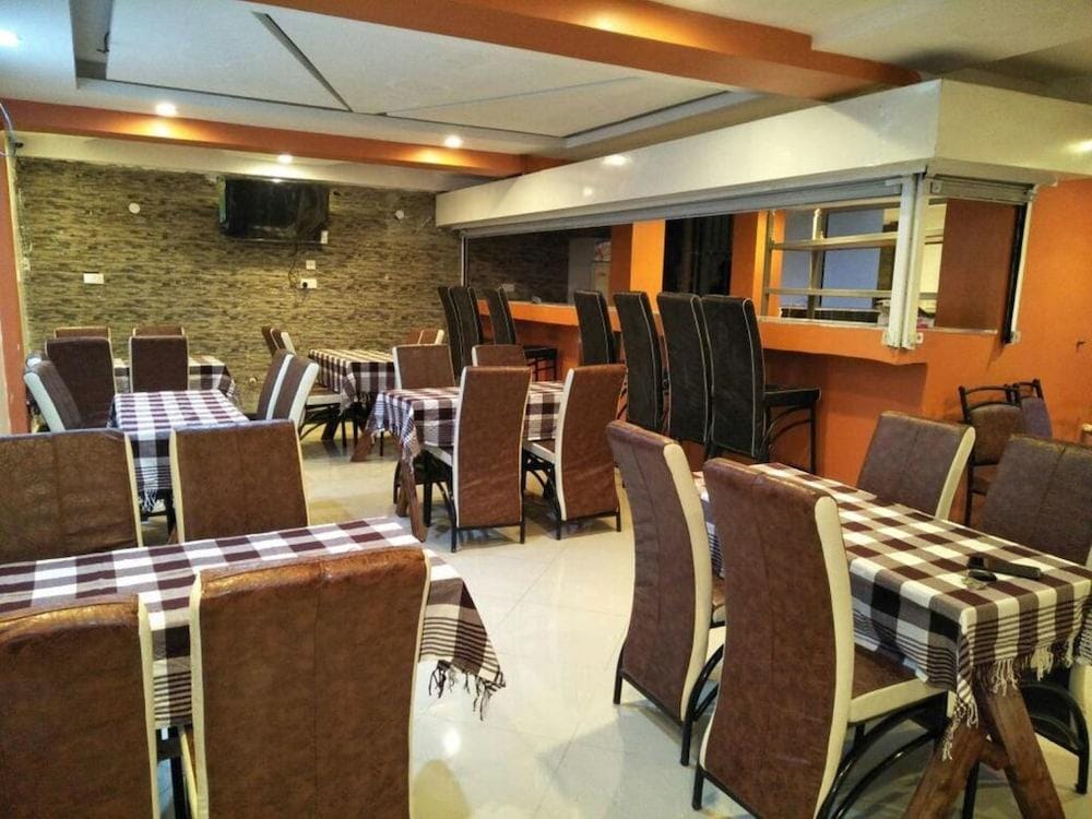 Kenton Hotel