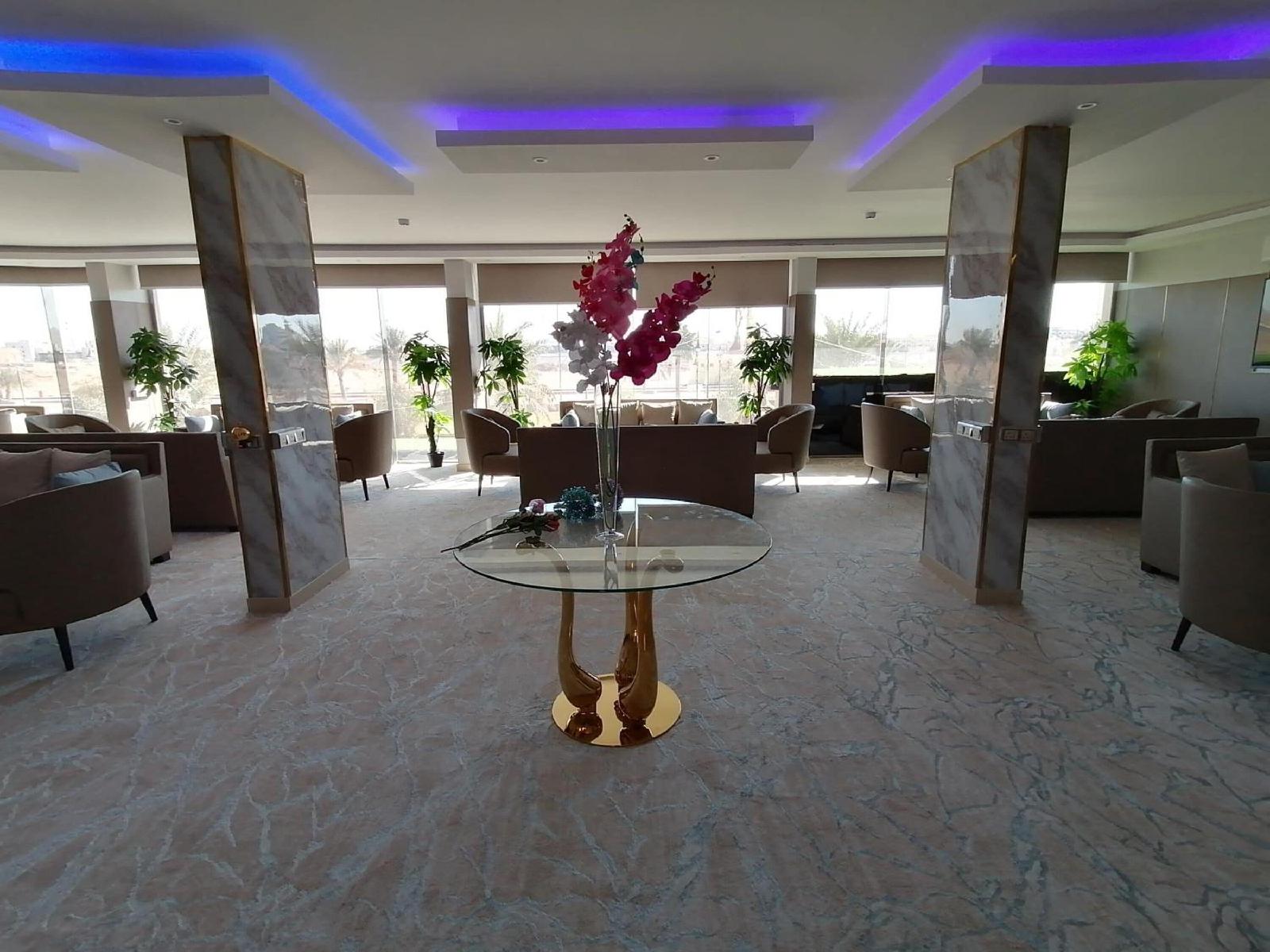 Qasr Alshamal Hotel