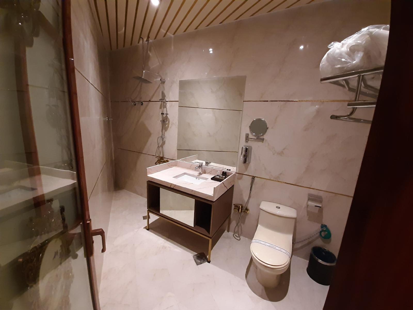 Qasr Alshamal Hotel