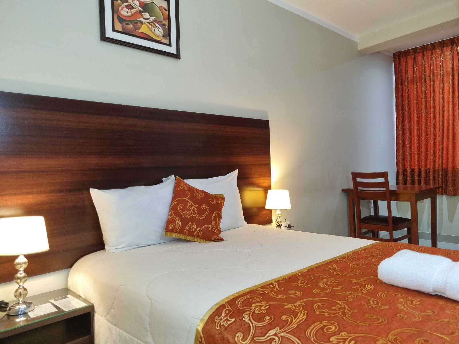 Hotel Los Nogales