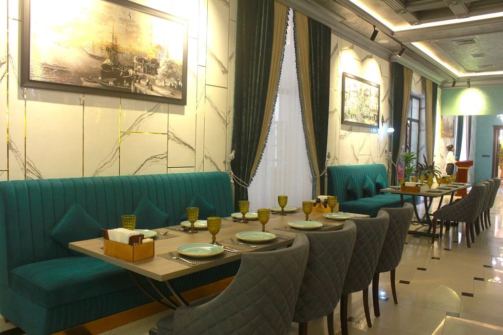 Simma Hotel Spa And Waterpark