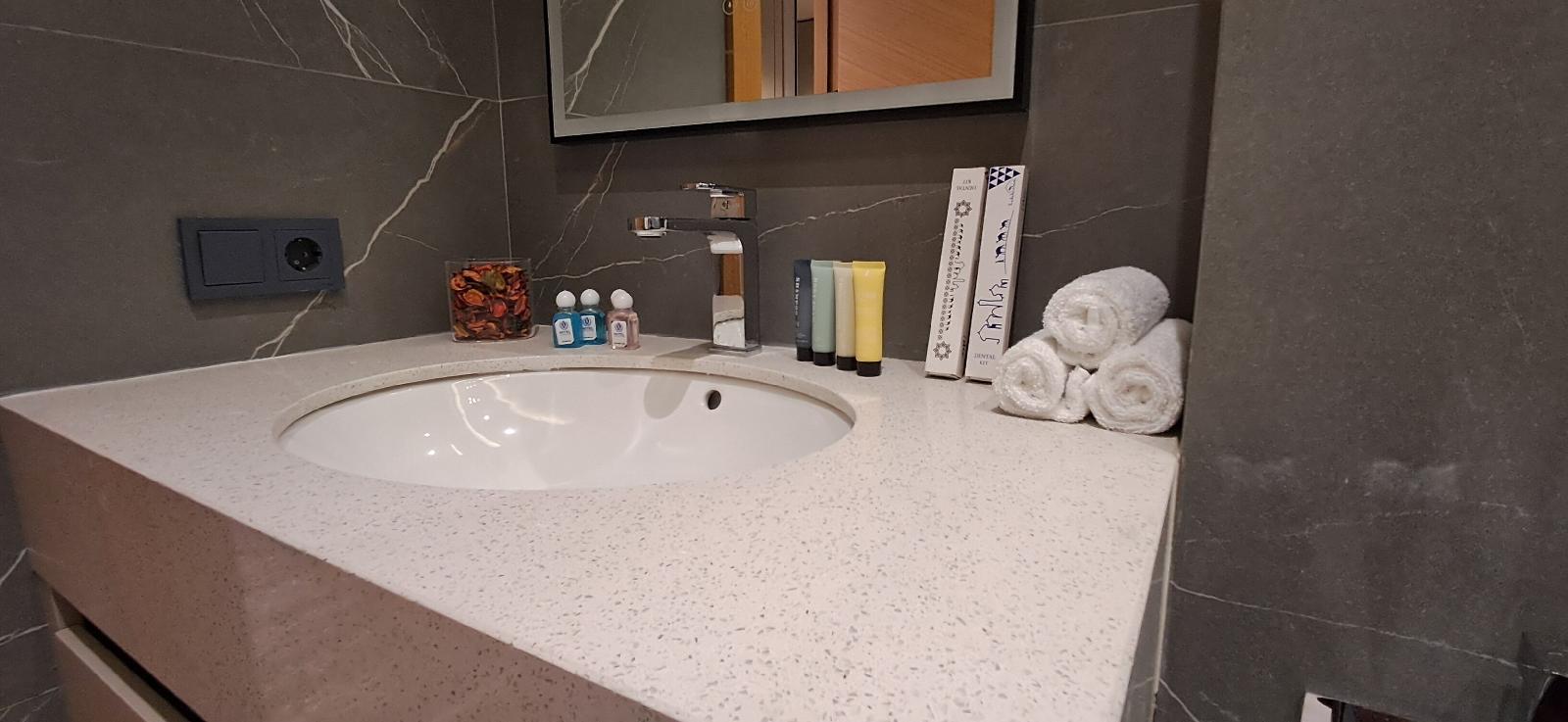 Ayub Boutique Hotel
