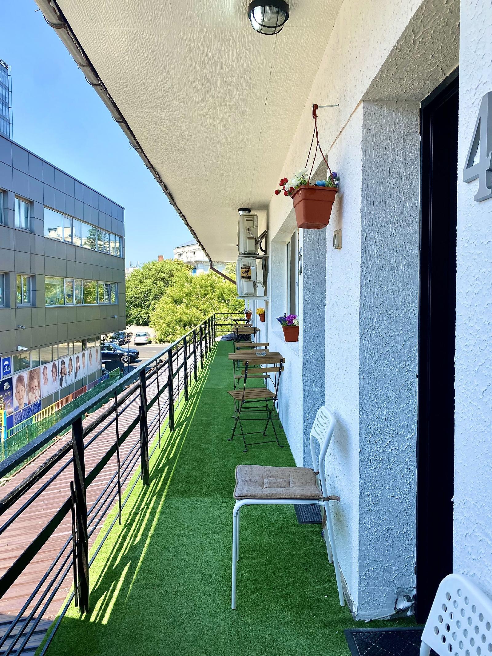 Downtown Victoria Apartments
