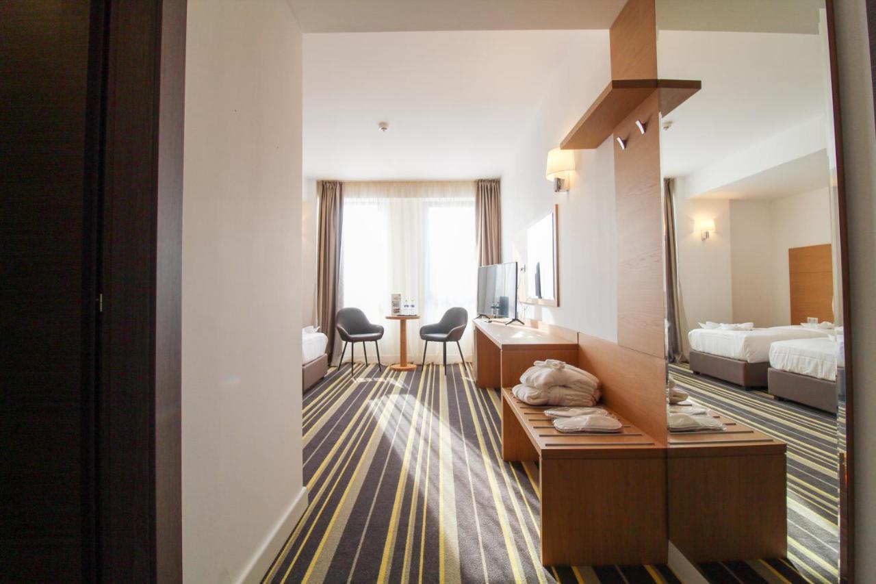 Hotel Avenue