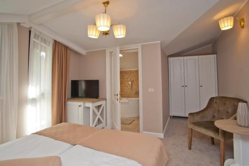 Upper Residence