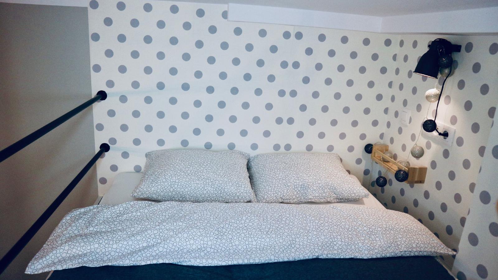 Golda Apartments