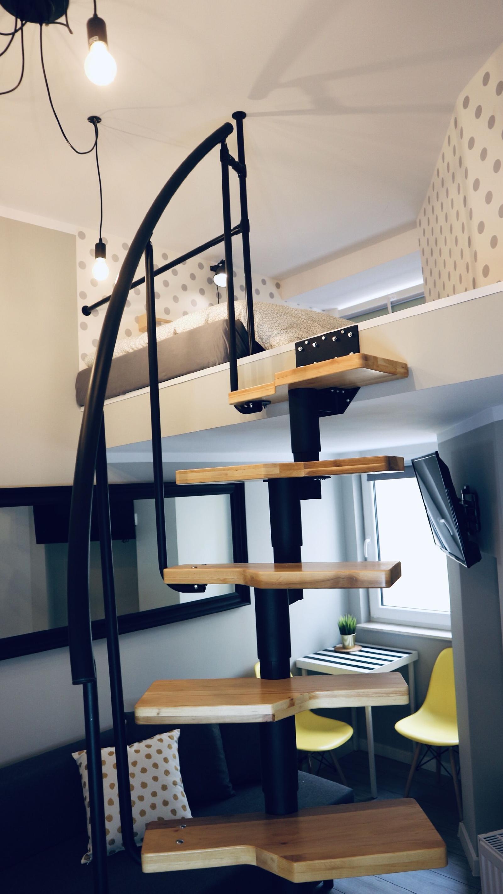 Golda Apartments
