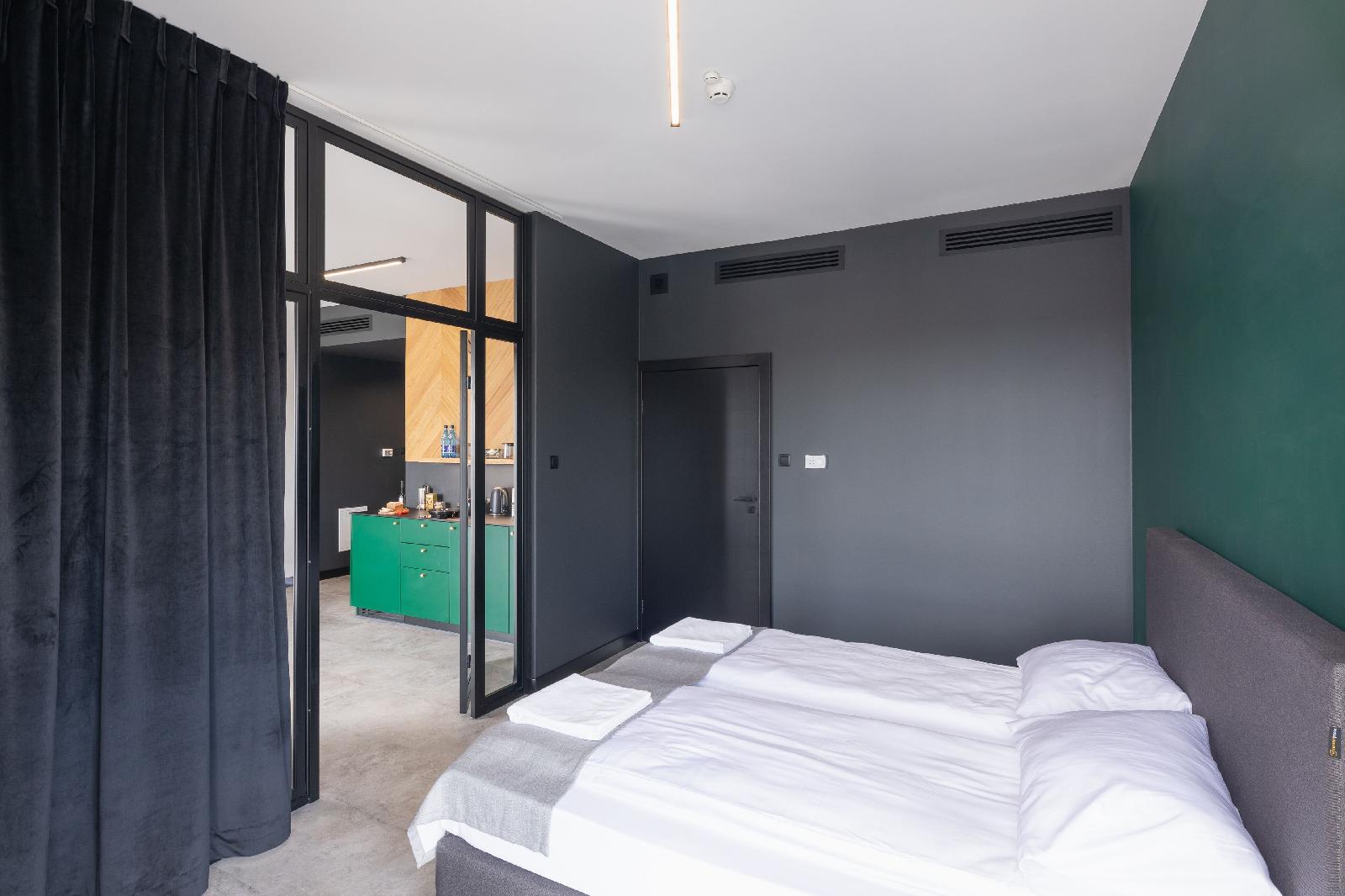 Top Garden Aparthotel
