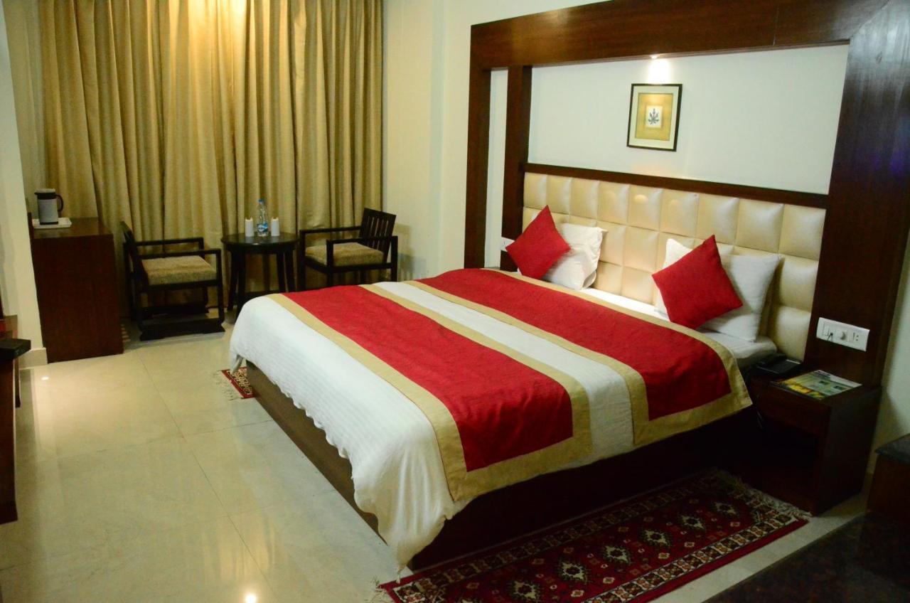 Hotel Milam Inn