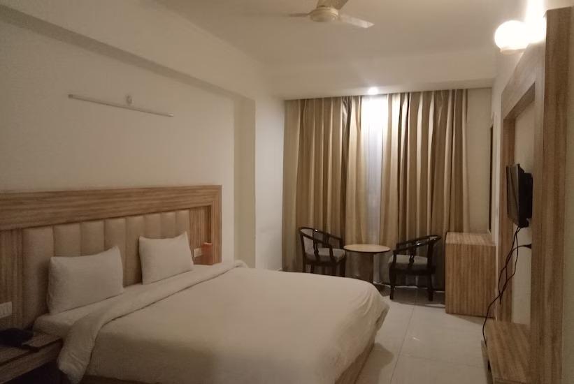 Hotel Milam Inn