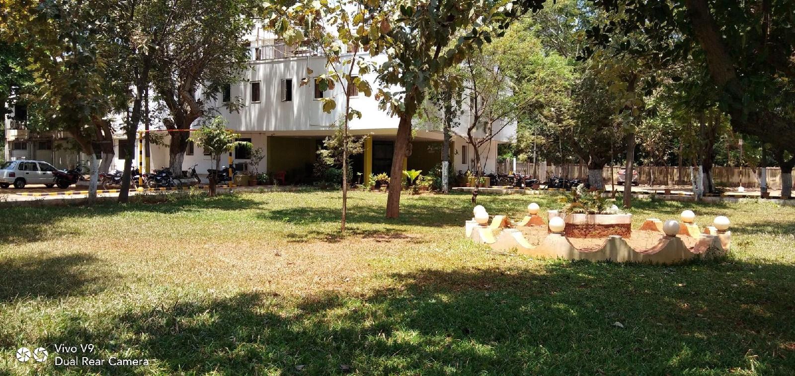 Hotel Radha