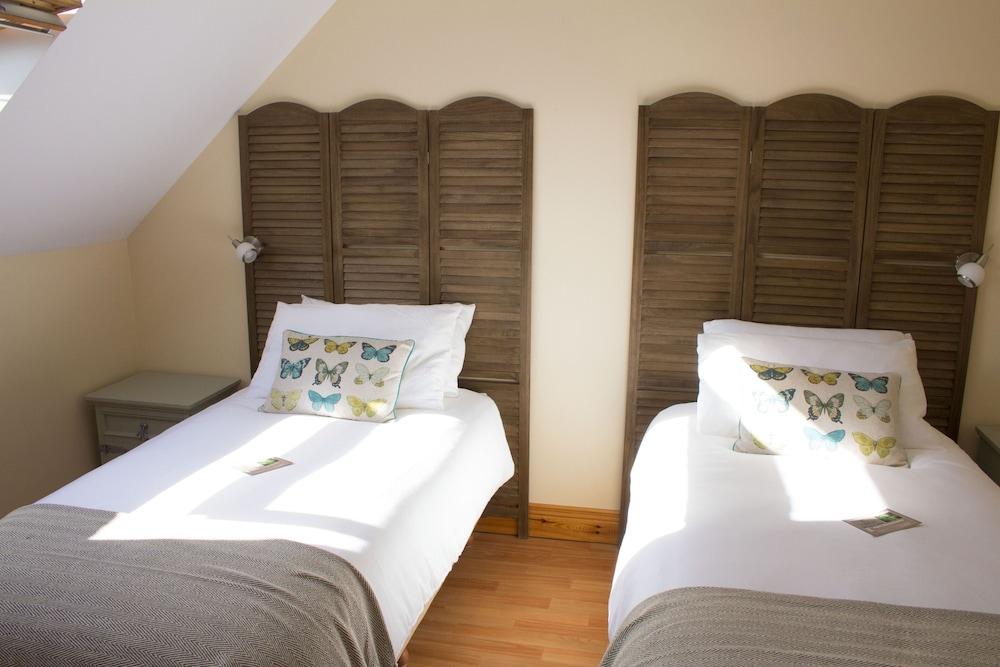 Madra Rua Organic Accommodation