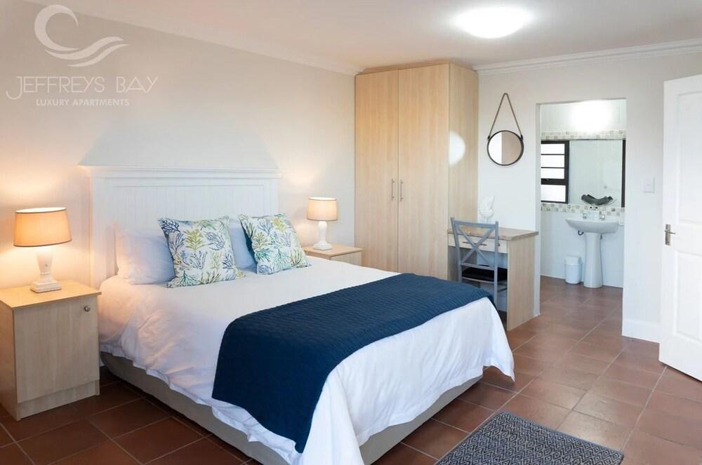 Jeffreys Bay Luxury Apartments