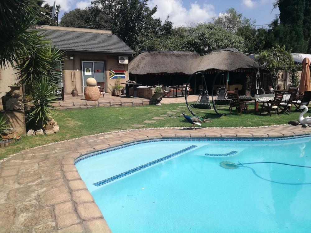 Petra Lodge