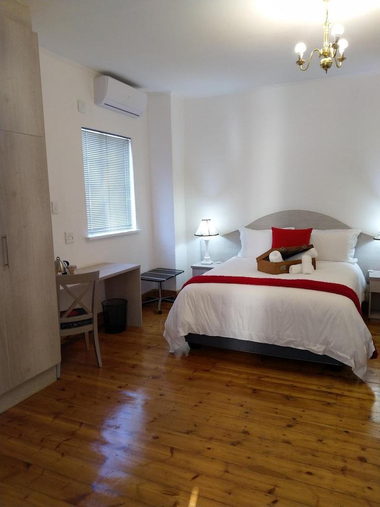 Savoy Hotel Beaufort West