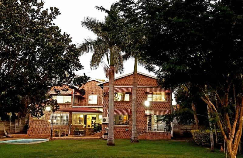 Hillton Manor Guest House
