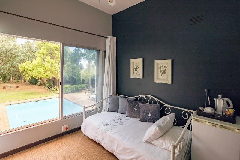 Hillton Manor Guest House