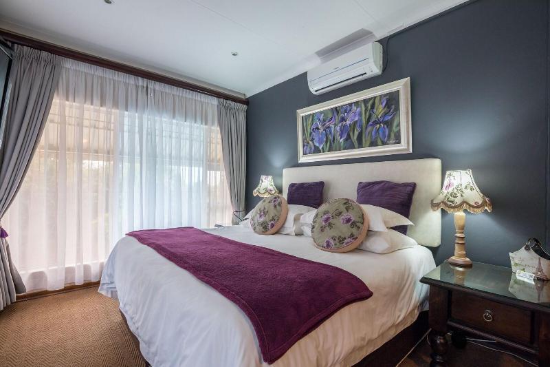 Hillton Manor Guest House