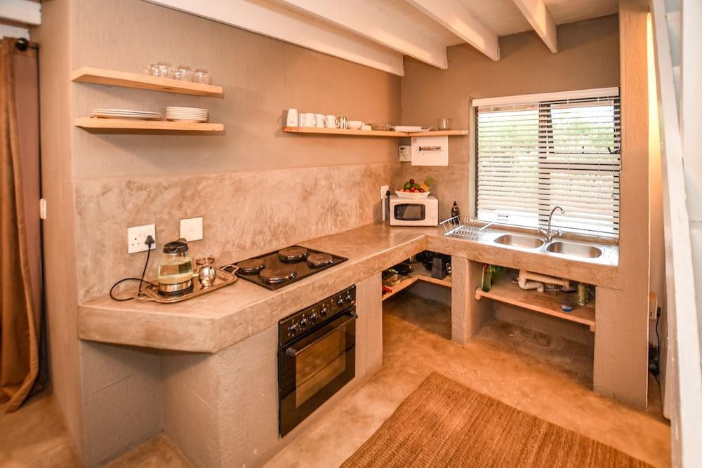 Ntoma Bush Lodge