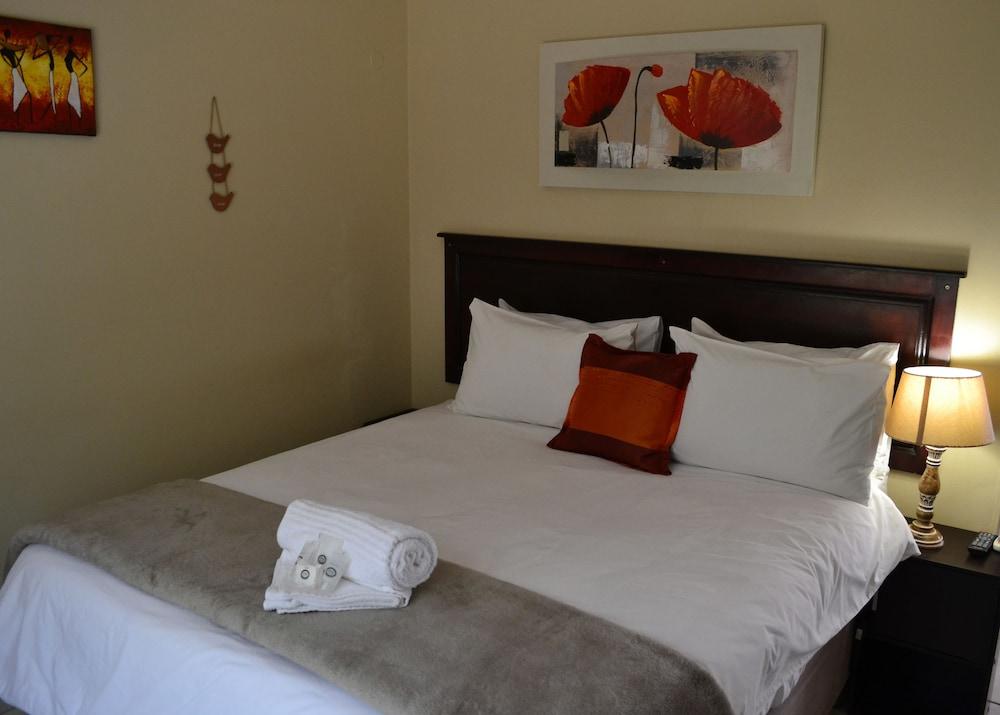 The Oval Guesthouse