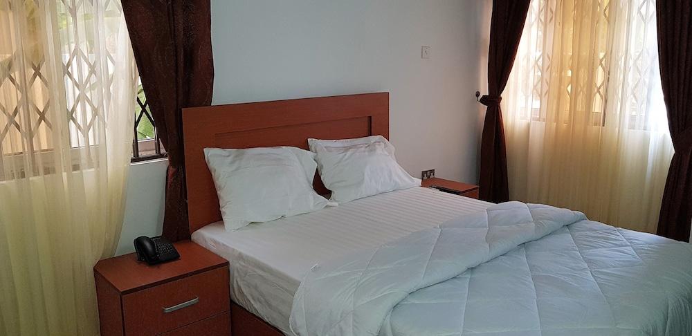 Ibisa Hotel