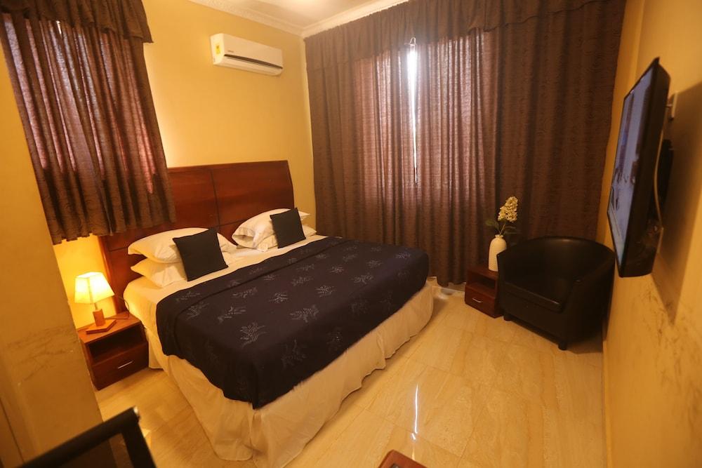 Balancesheet hotel