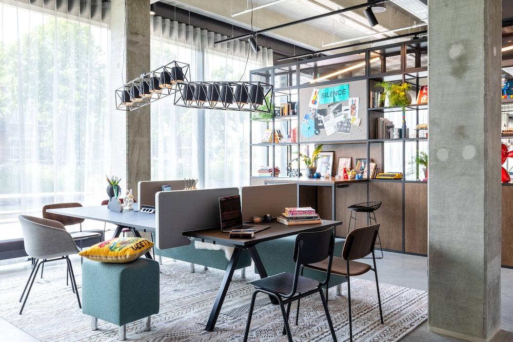 Moxy Utrecht