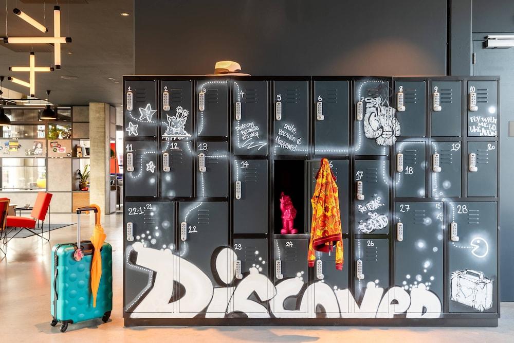Moxy Utrecht
