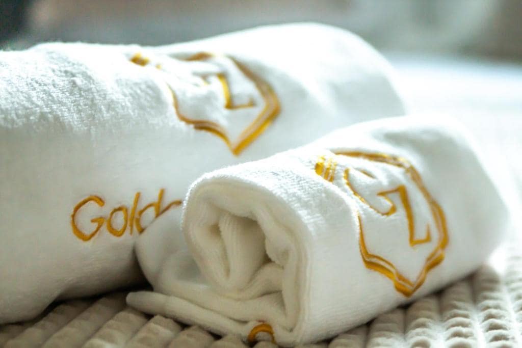Golden Zaan Hotel