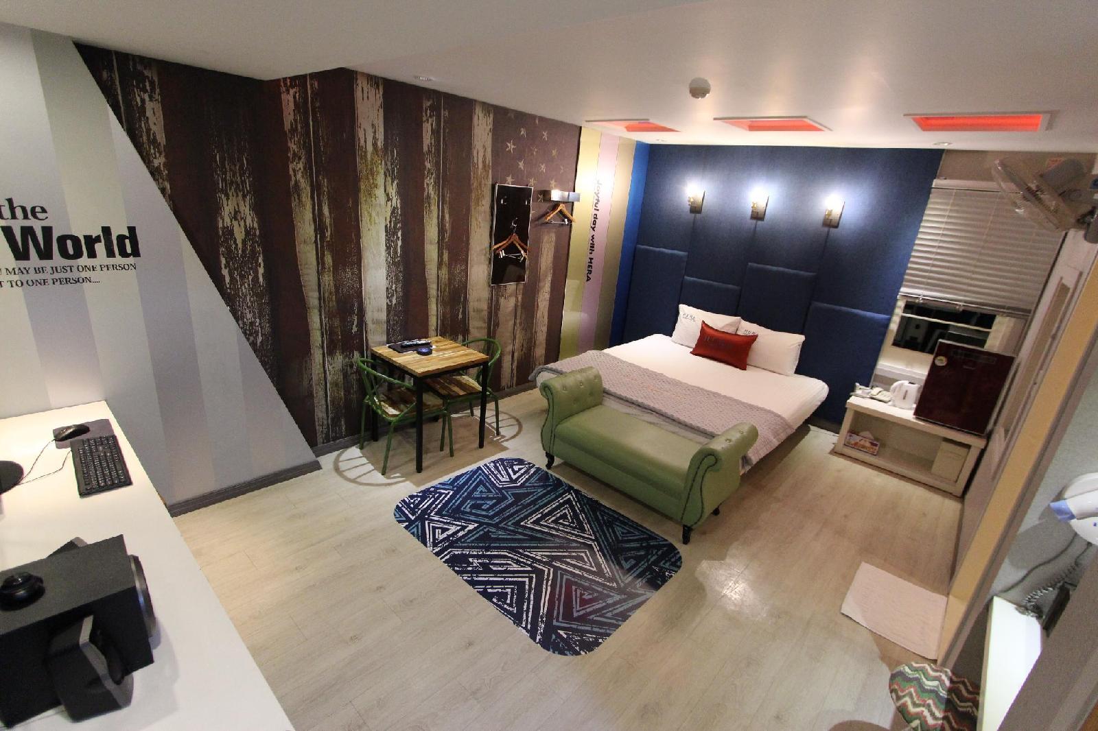 Hera Hotel