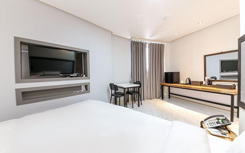 Hotel Encore