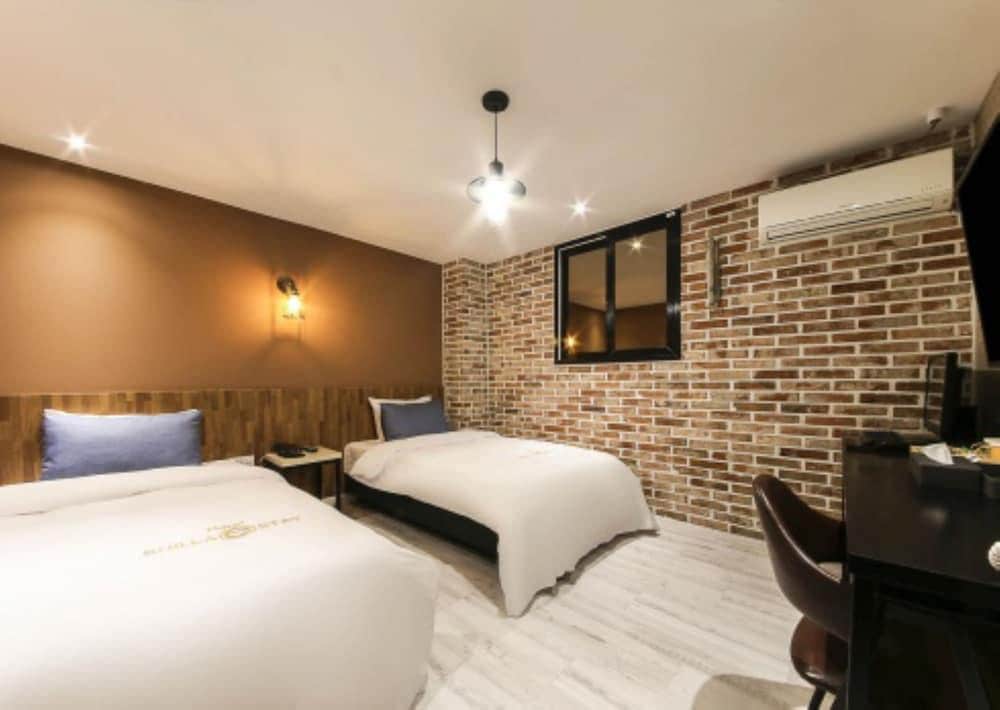 Shilla E Stay Motel