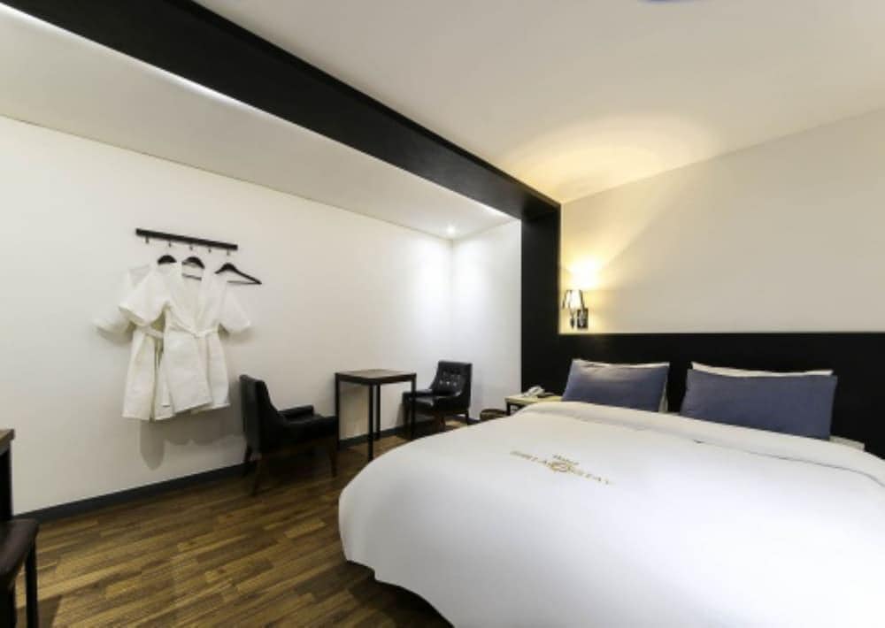 Shilla E Stay Motel
