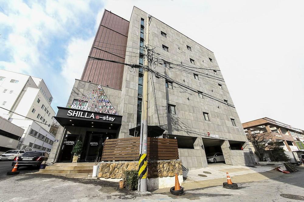 Shilla E Stay Motel