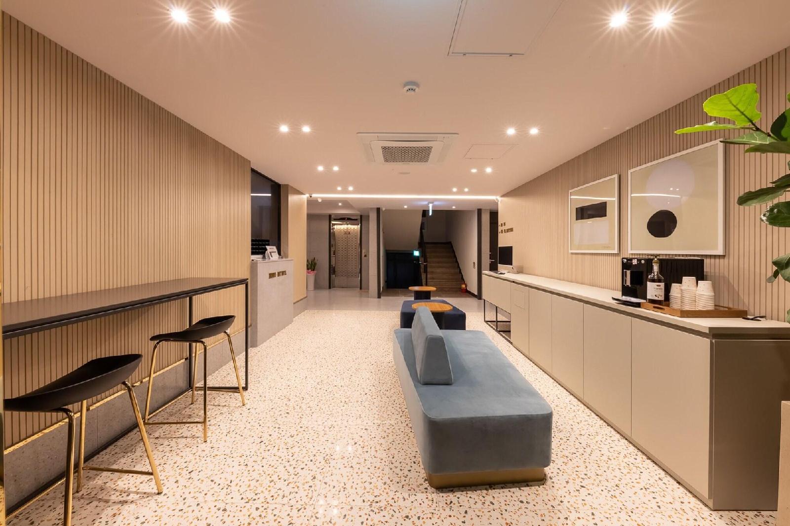 Browndot Hotel