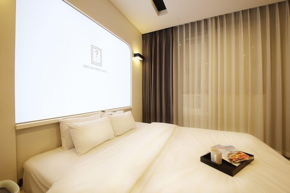 Urban Stay