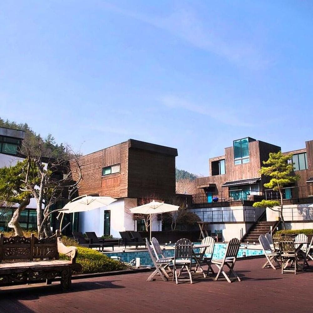 Club Tapiola