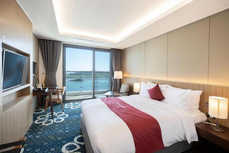 Ramada Plaza by Wyndham Dolsan Yeosu