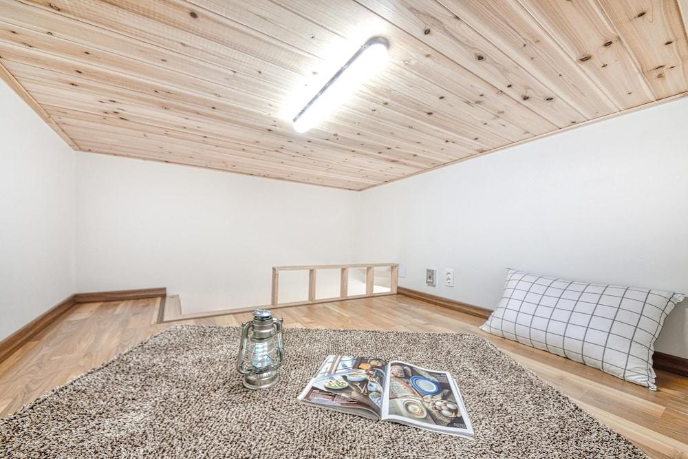 Gangneung Good Camping & Pension