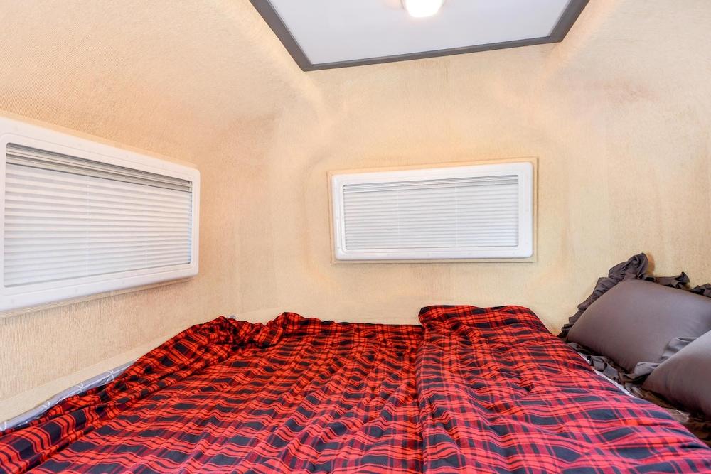 Gangneung Good Camping & Pension