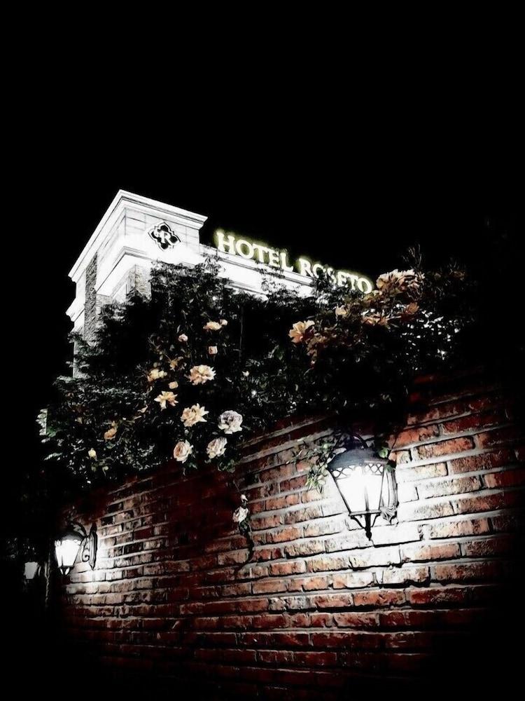 Hotel Roseto