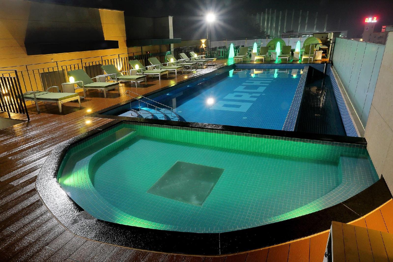 Orchid Hotel