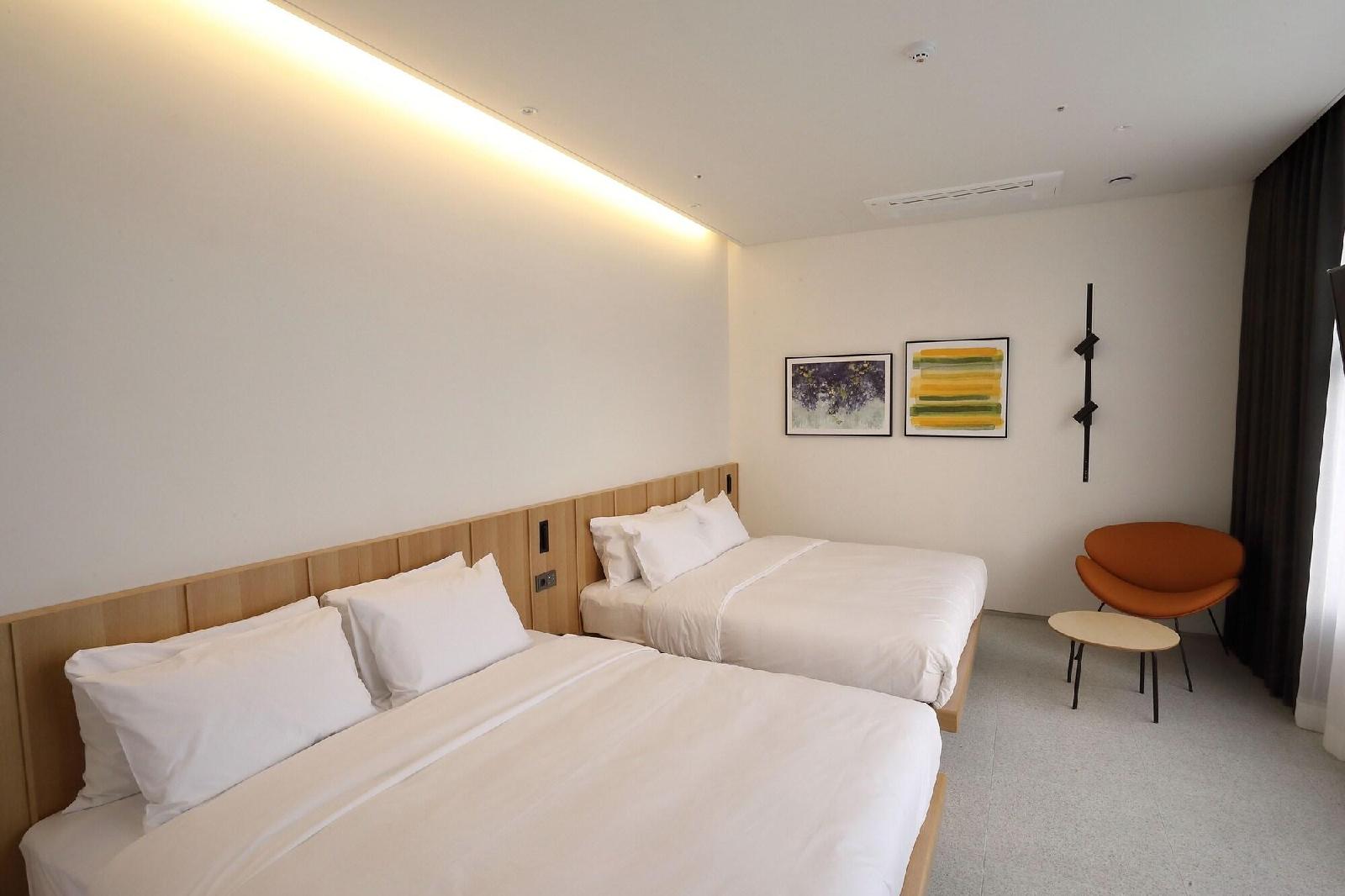 Orchid Hotel