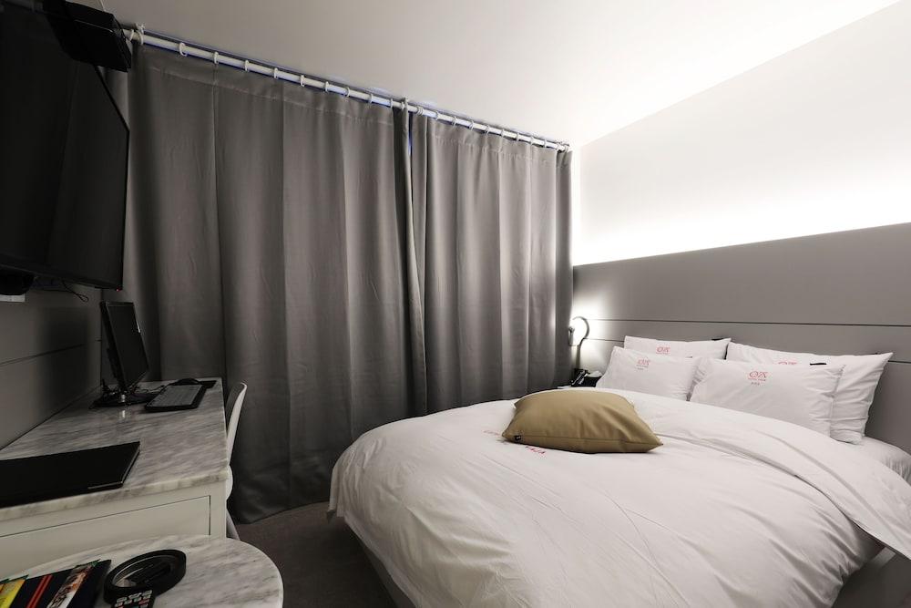 Yaja Hotel Wirye